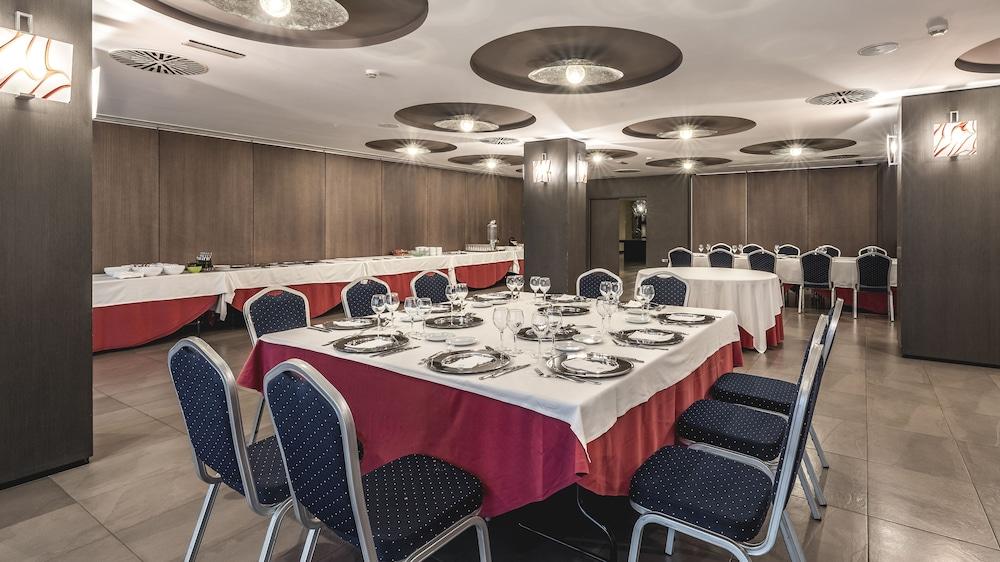 Be Live City Center Talavera Talavera de la Reina Ngoại thất bức ảnh